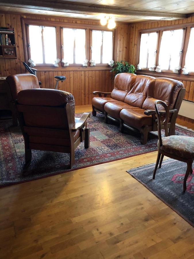 Haus Diezig Goms Luaran gambar